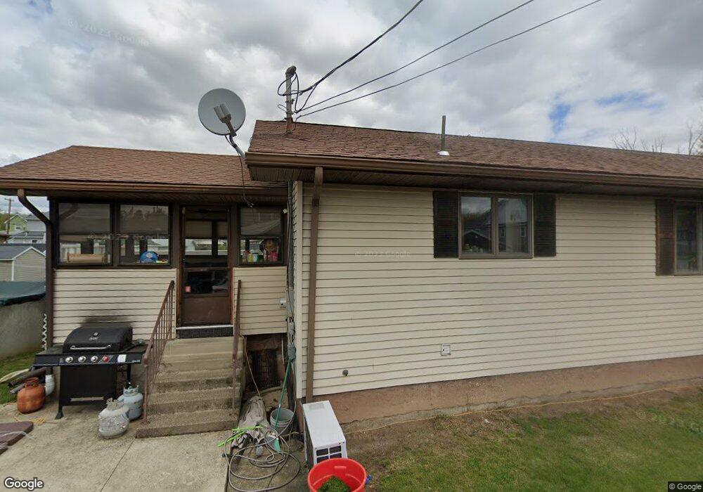 107 N Ridge St, Taylor, PA 18517 - photo 1