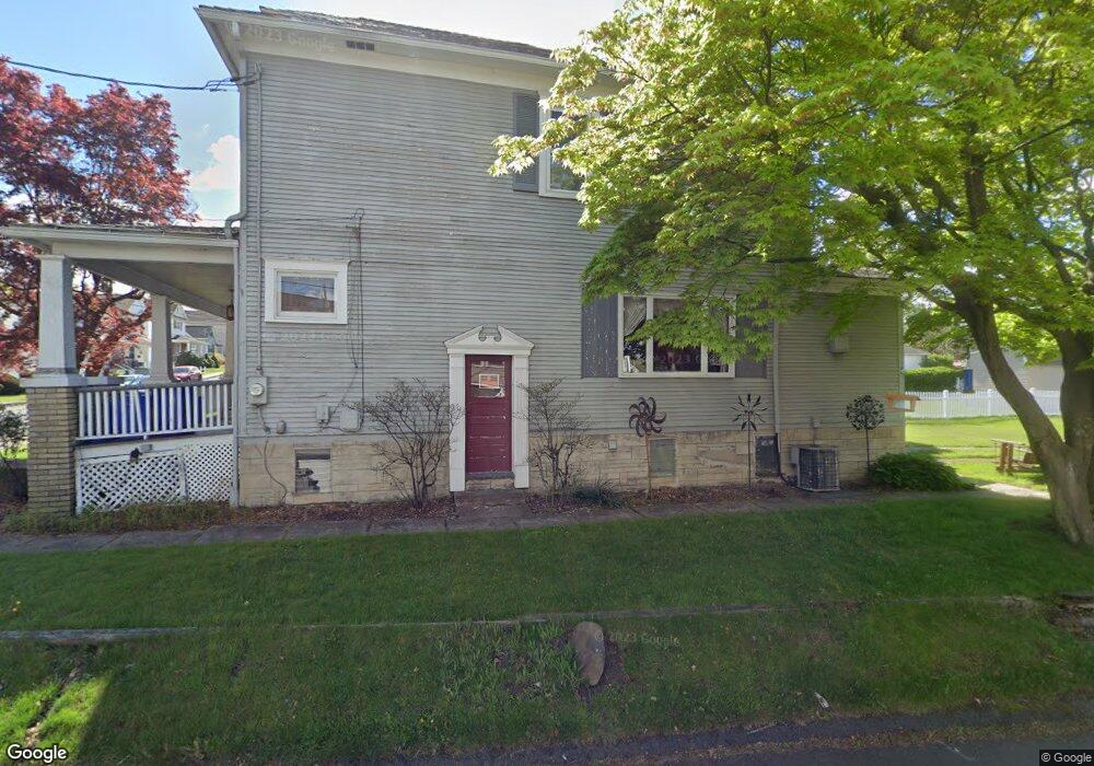 112 Everhart St, Dupont, PA 18641 - photo 1