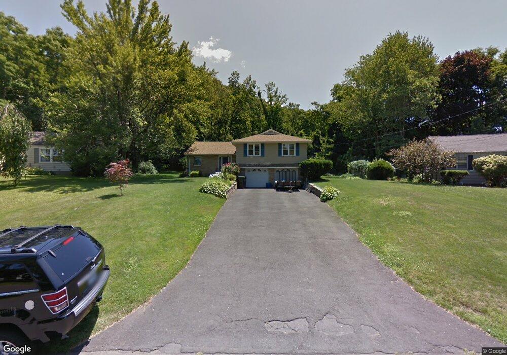 139 Brentwood Rd, Newington, CT 06111 - photo 1