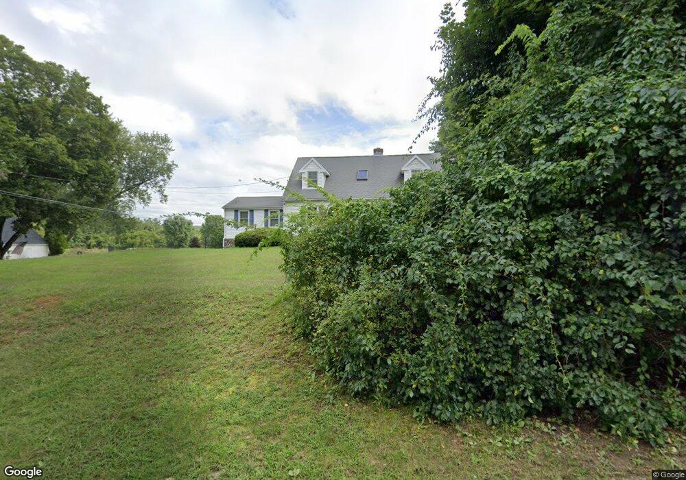 15 Walker Rd, Quinebaug, CT 06262 - photo 1