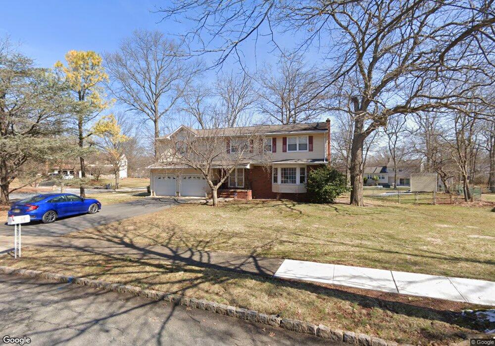 15 Winterberry Cir, Piscataway, NJ 08854 - photo 1