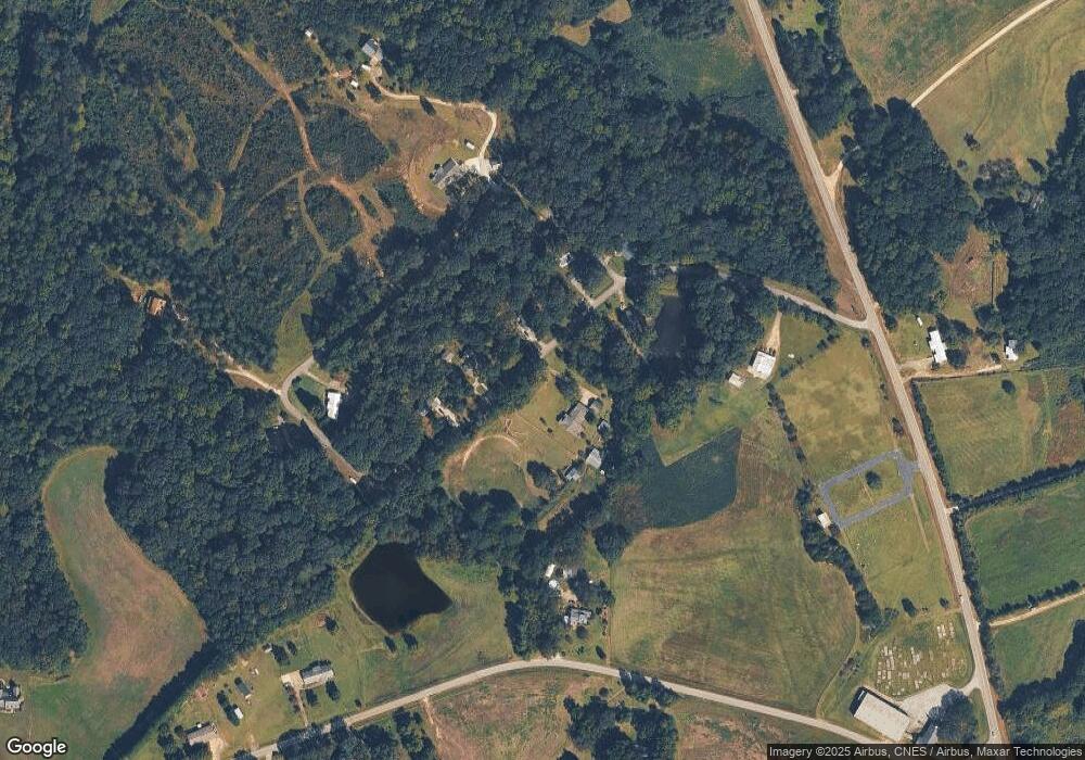 495 Cedar Creek Cir, Hartwell, GA 30643 - photo 1