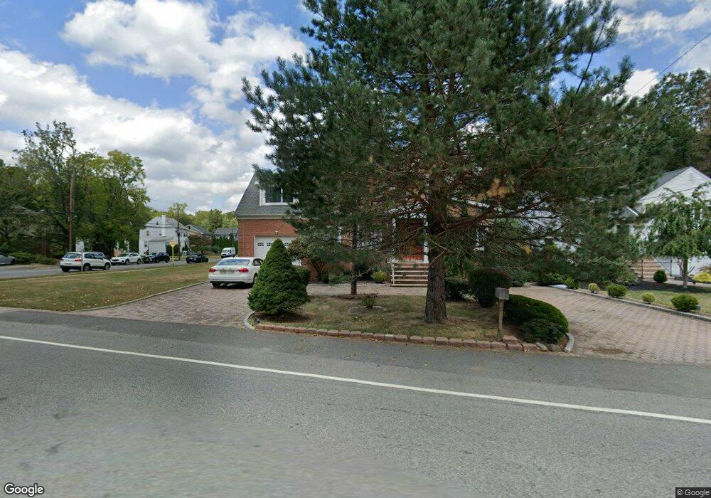 27 E Cedar St, Livingston, NJ 07039 - photo 1