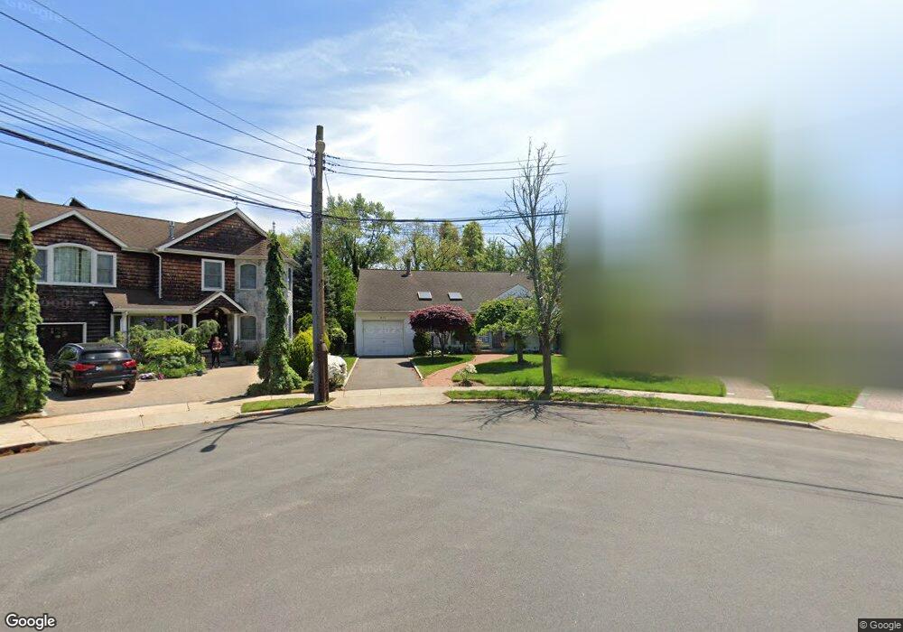 877 Saint James Place, Franklin Square, NY 11010 - photo 1