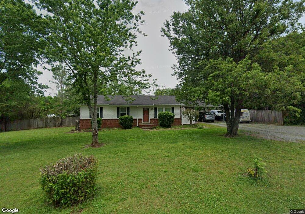 1301 Birch St, Shelbyville, TN 37160 - photo 1