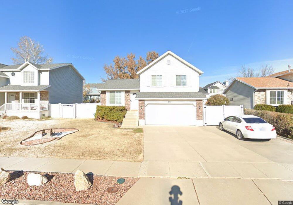244 W 1525 N, Layton, UT 84041 - photo 1