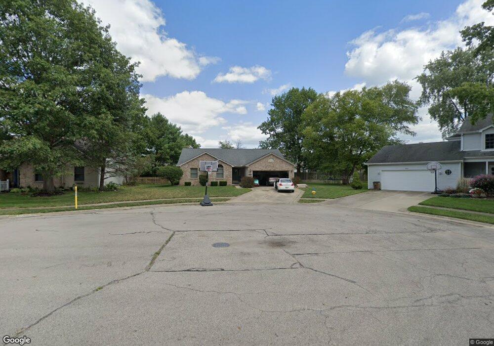 3231 Concord Ct, Columbus, IN 47203 - photo 1