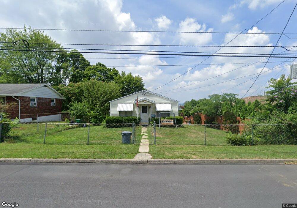 112 S Halstead St, Allentown, PA 18109 - photo 1