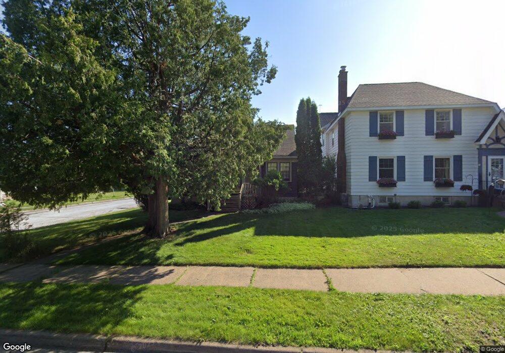 1301 N 20th Ave E, Duluth, MN 55812 - photo 1
