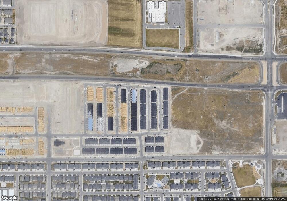 2051 N 3860 W unit 137, Lehi, UT 84043 - photo 1