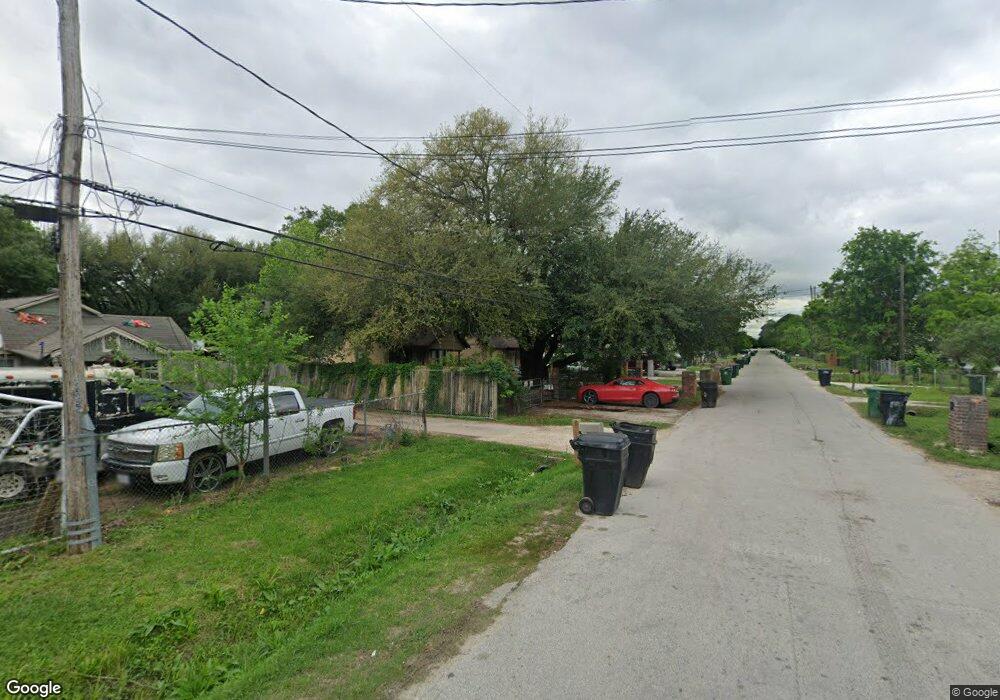 1720 Roxella St, Houston, TX 77093 - photo 1