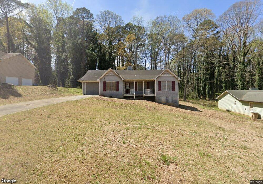 8621 Hilltop Rd unit III, Jonesboro, GA 30236 - photo 1