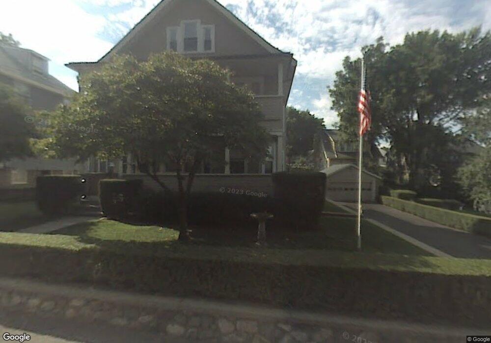 19 Fessenden Rd, Arlington, MA 02476 - photo 1