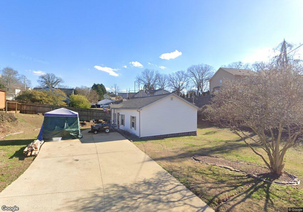 107 Oak St, Buford, GA 30518 - photo 1
