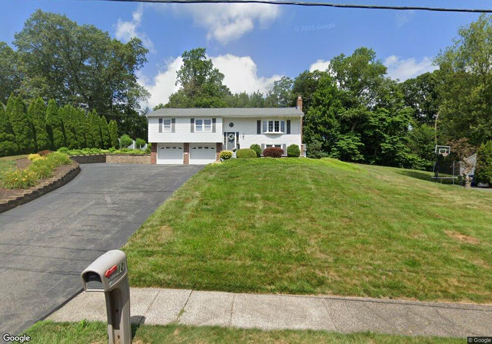 12 Reene Ln, Wallingford, CT 06492 - photo 1