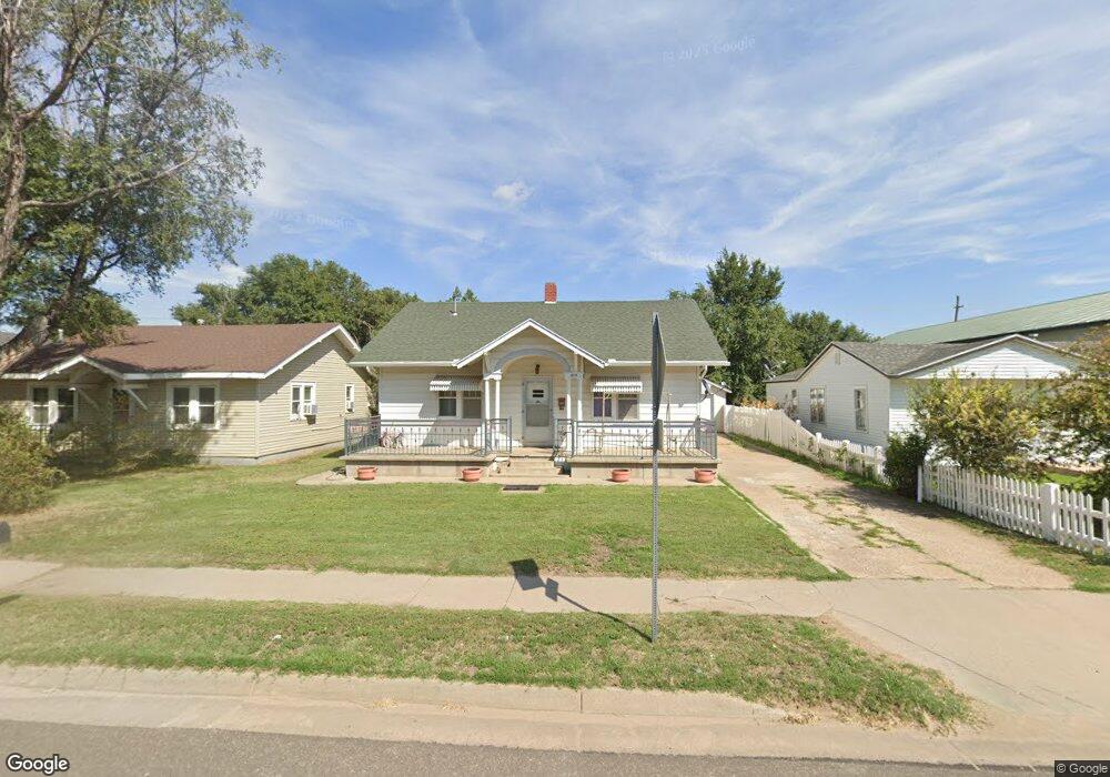 920 S Main St, Hugoton, KS 67951 - photo 1
