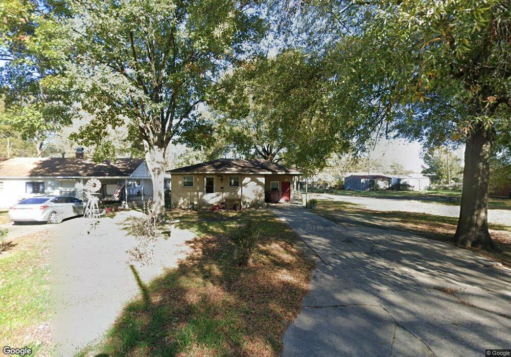 205 E 17th St, Stuttgart, AR 72160 - photo 1