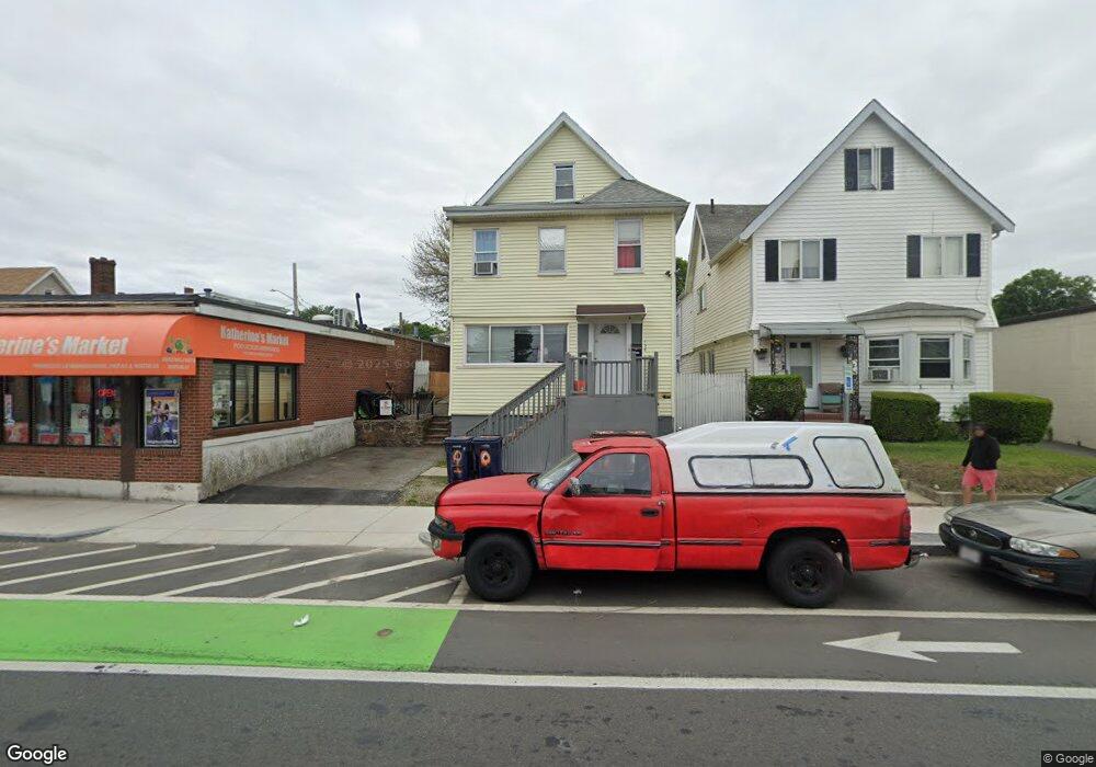 138 Ferry St unit 2, Everett, MA 02149 - photo 1