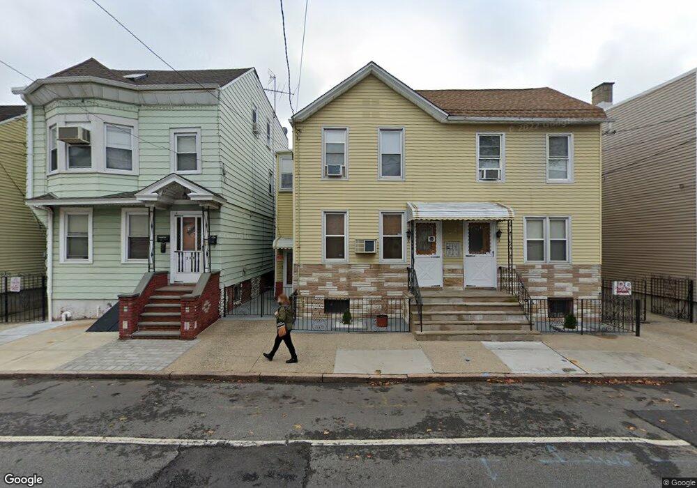 264 Walnut St, Newark, NJ 07105 - photo 1