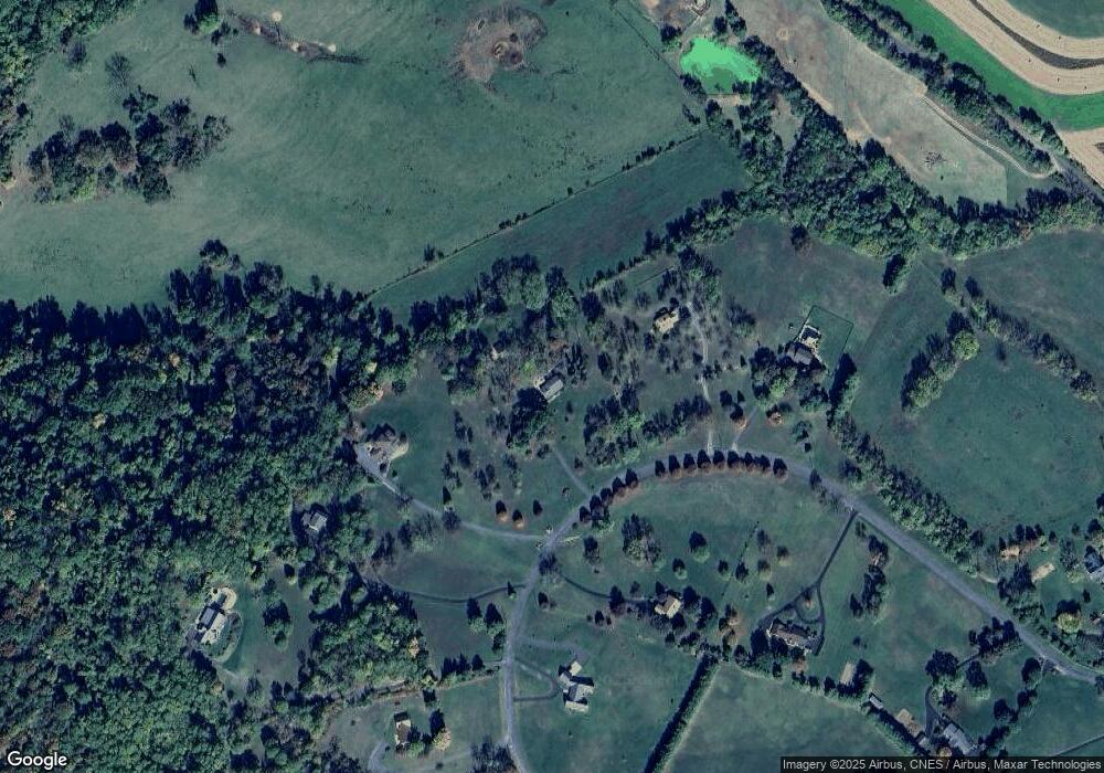 187 Foxfield Dr, Staunton, VA 24401 - photo 1