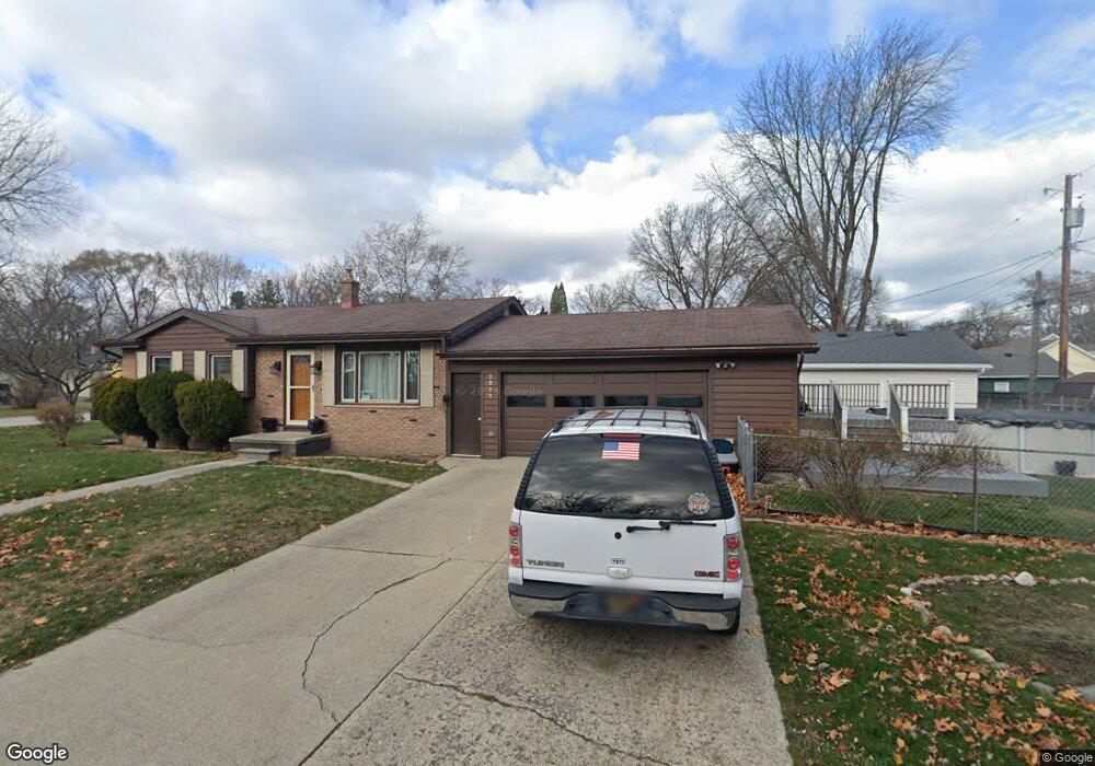 2221 Wilbur St, Port Huron, MI 48060 - photo 1