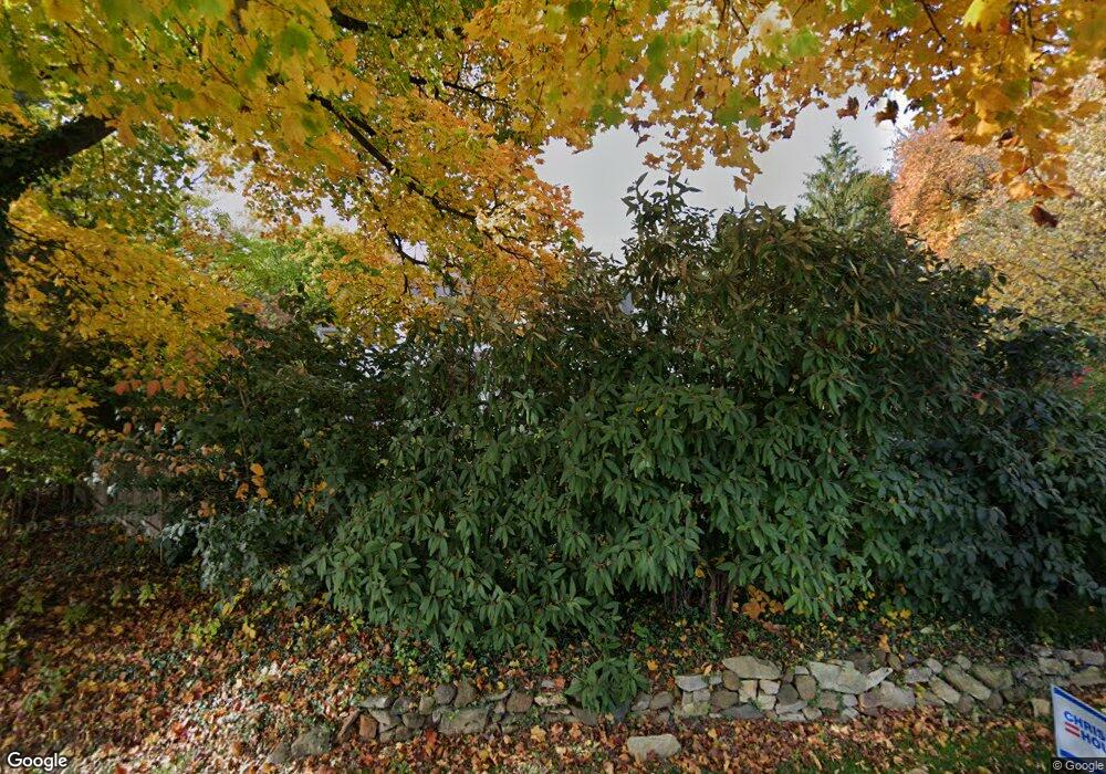 110 Grubb Rd, Malvern, PA 19355 - photo 1