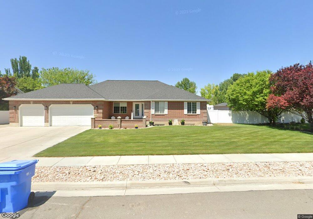 12086 S 2495 W, Riverton, UT 84065 - photo 1