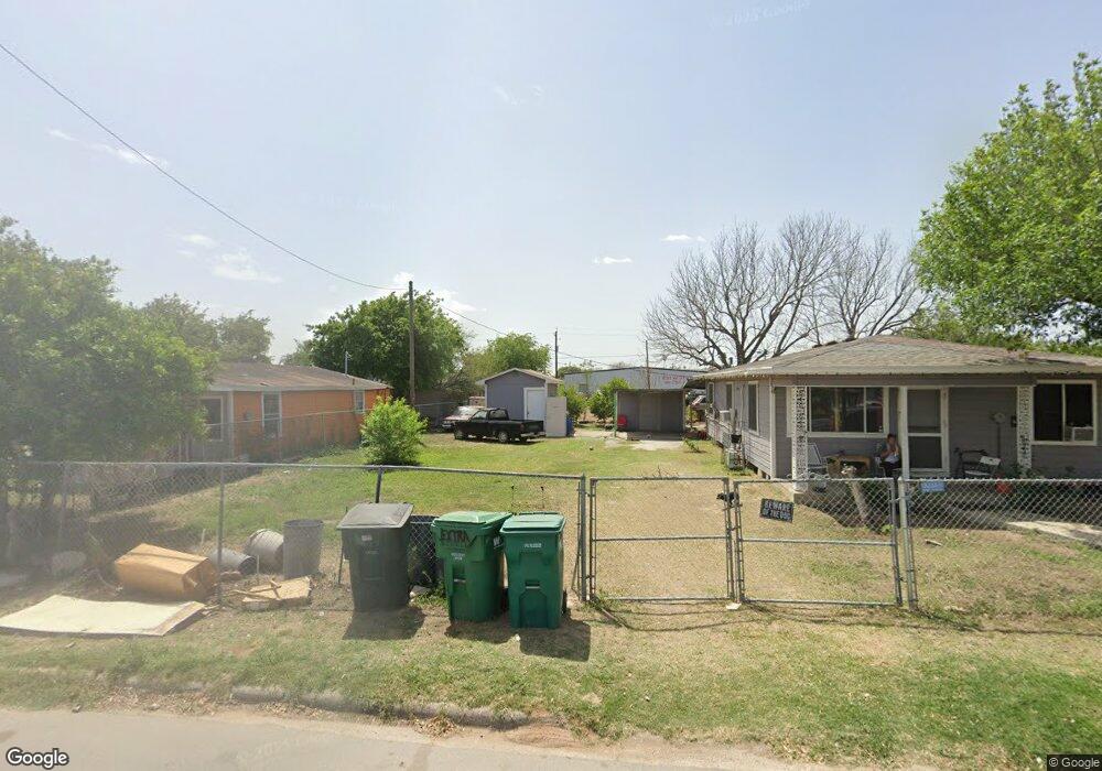 609 W Clark Ave, Pharr, TX 78577 - photo 1