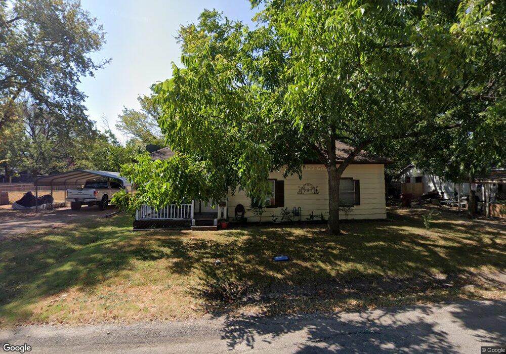 802 Seven Oaks Rd, Bonham, TX 75418 - photo 1