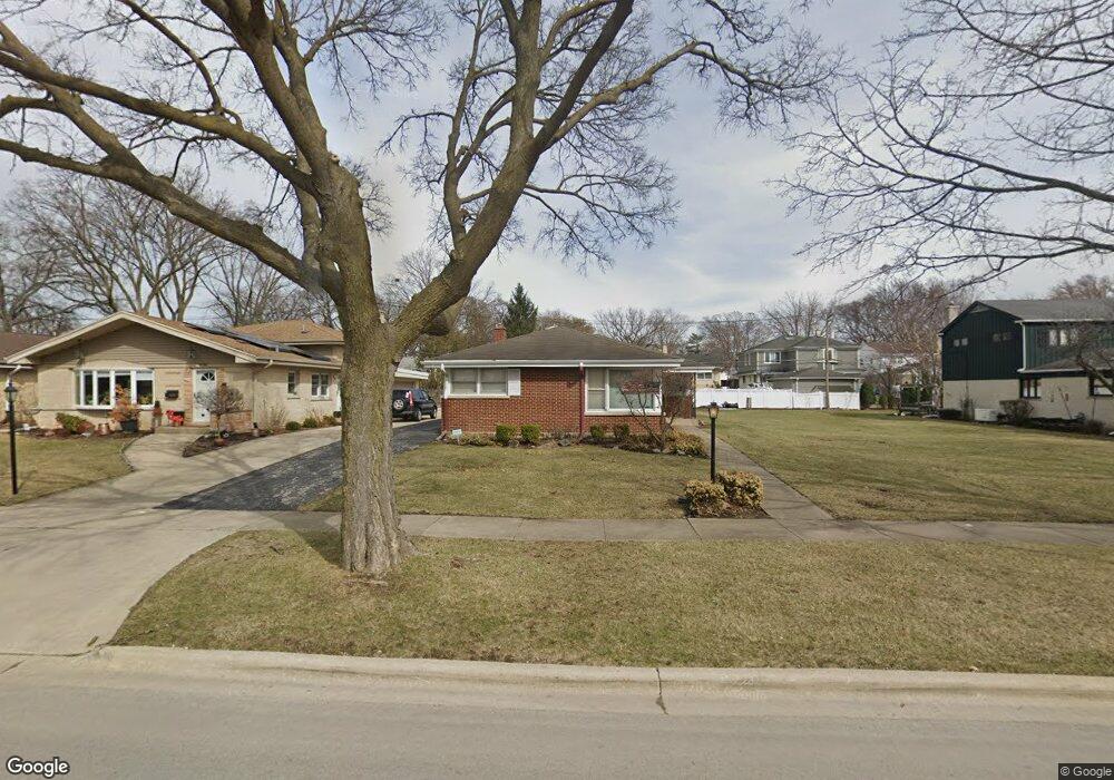 933 S Euclid Ave, Elmhurst, IL 60126 - photo 1