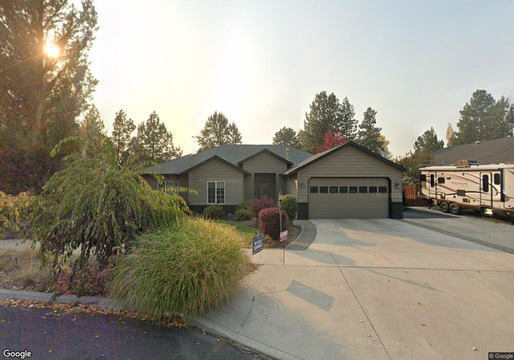 253 SE Soft Tail Dr, Bend, OR 97702 - photo 1