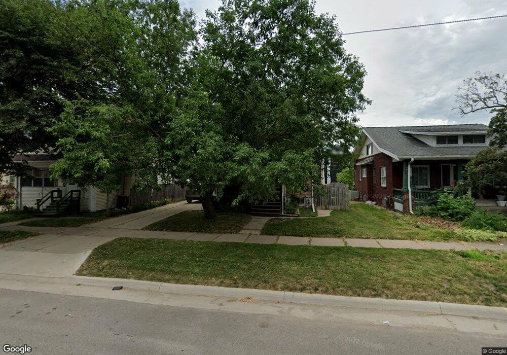 315 11th St SW, Cedar Rapids, IA 52404 - photo 1