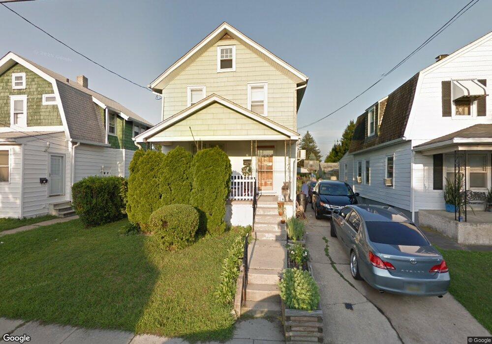 13 W Roland Rd, Brookhaven, PA 19015 - photo 1