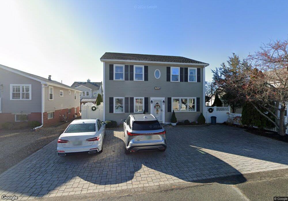 60 Pembroke St, Seabrook, NH 03874 - photo 1