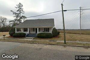 220 N Lafayette St, Mayesville, SC 29104