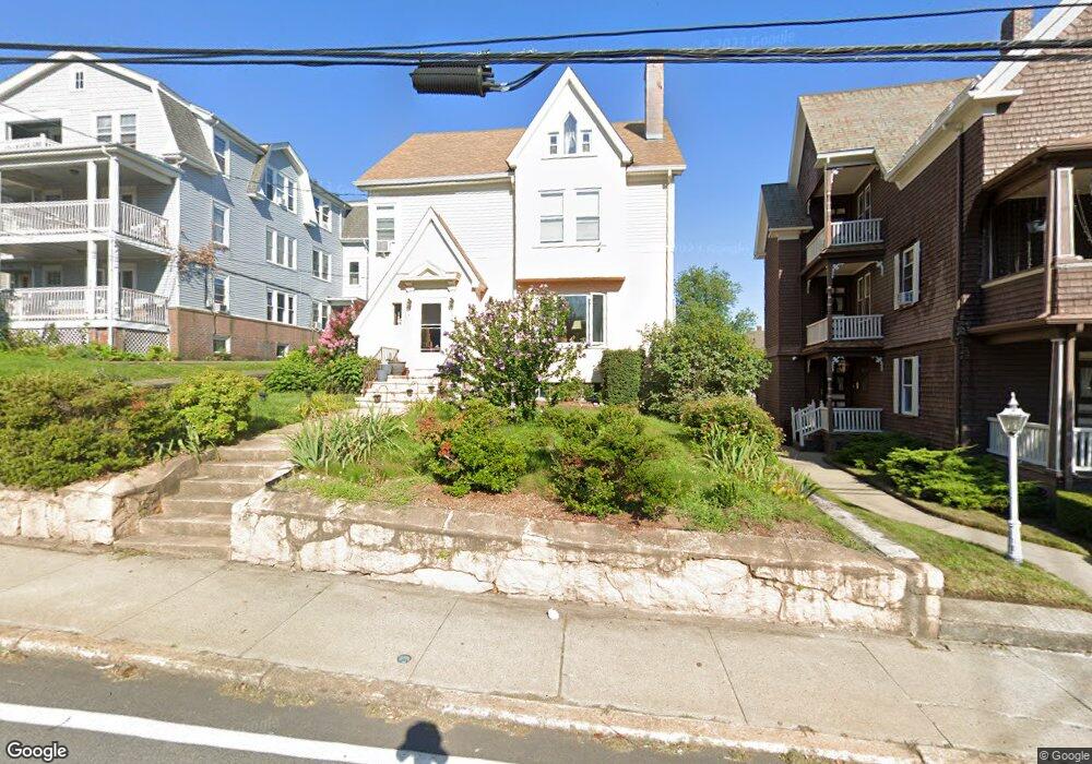 535 Park Ave, Woonsocket, RI 02895 - photo 1