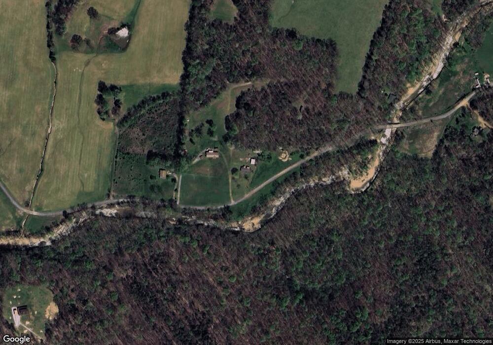 320 Hurricane Creek Dr, Stewart, TN 37175 - photo 1