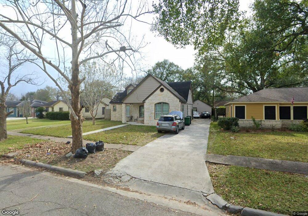 7630 Moline St, Houston, TX 77087 - photo 1