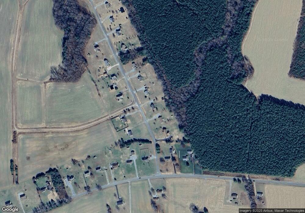 232 Pond Dr, Dunnsville, VA 22454 - photo 1