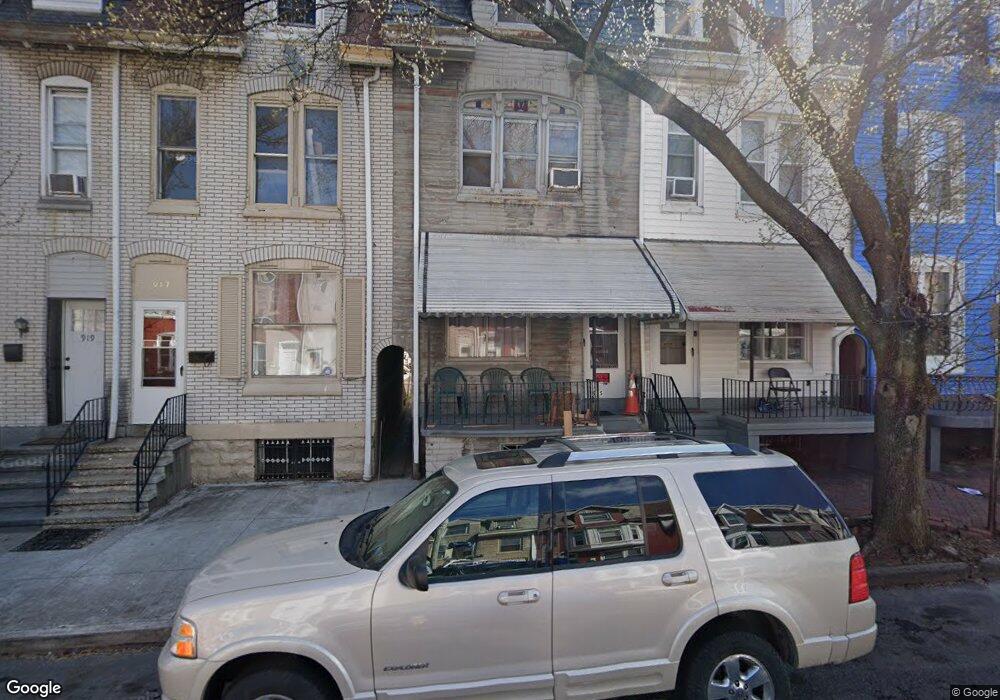 915 N 11th St, Reading, PA 19604 - photo 1