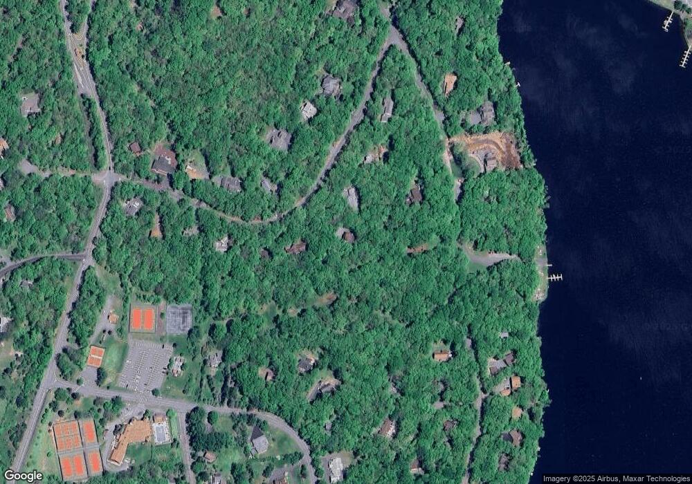 112 Blackbirch Ln, Hawley, PA 18428 - photo 1