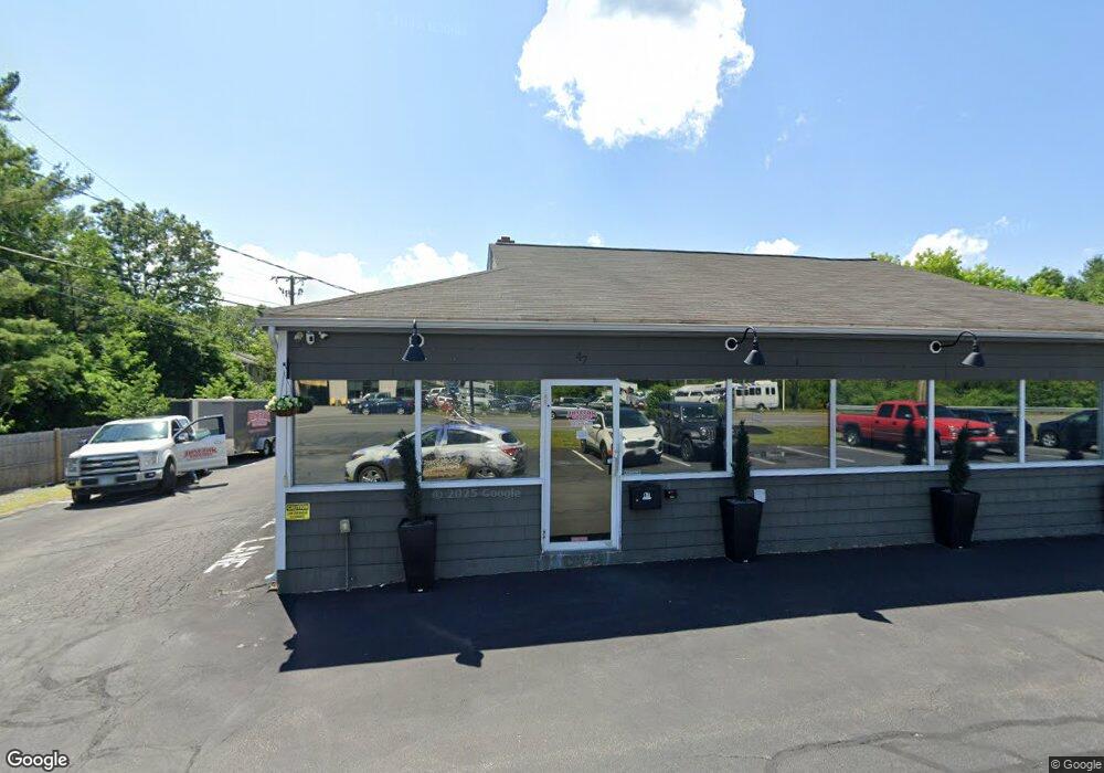 47 Bridge St, Pelham, NH 03076 - photo 1