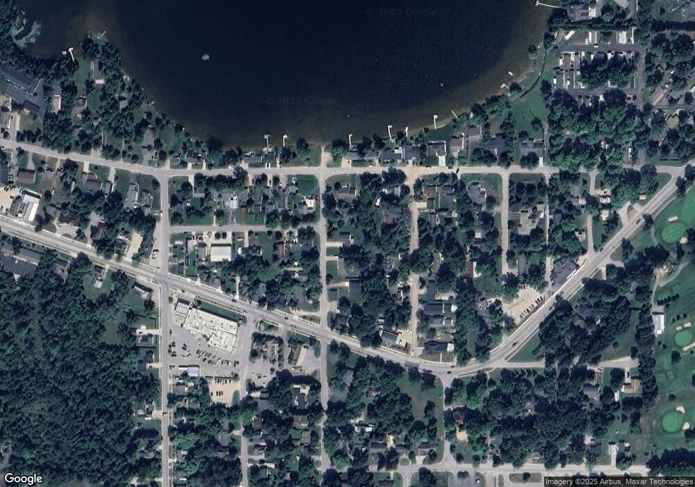 114 N Brand St, Elk Rapids, MI 49629 - photo 1