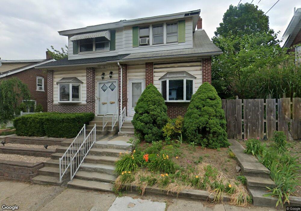 2449 S 4th St, Allentown, PA 18103 - photo 1