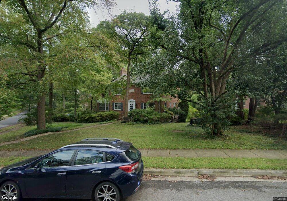 6905 Pineway, University Park, MD 20782 - photo 1