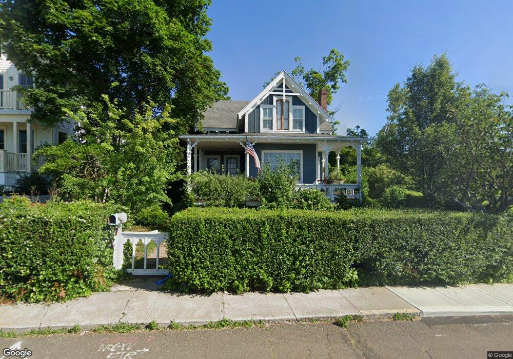 37 Flying Point Rd, Branford, CT 06405 - photo 1