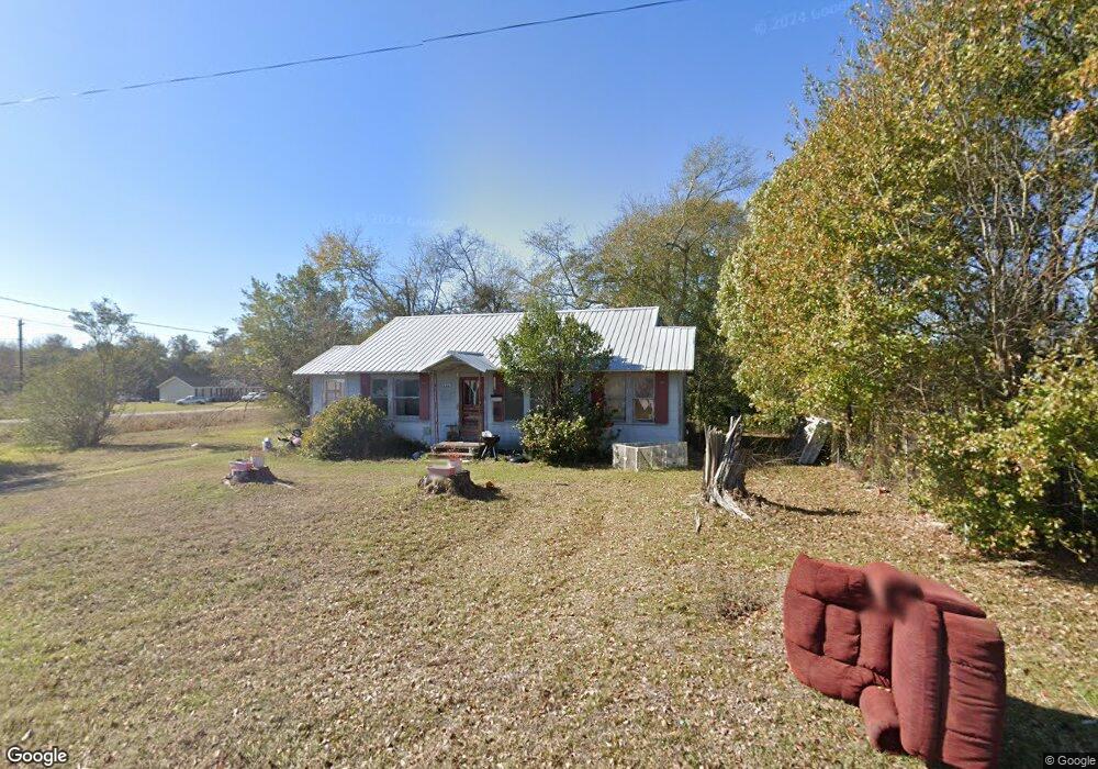 404 Roberts Ave, Donalsonville, GA 39845 - photo 1