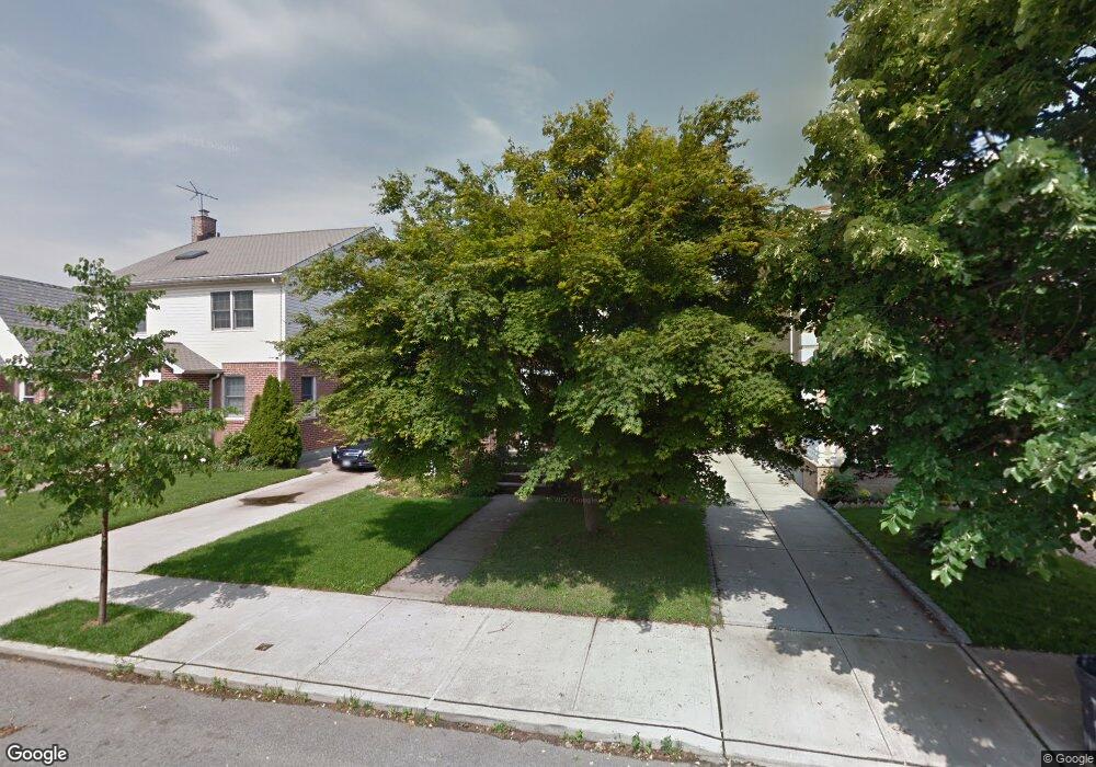 6933 182nd St, Fresh Meadows, NY 11365 - photo 1