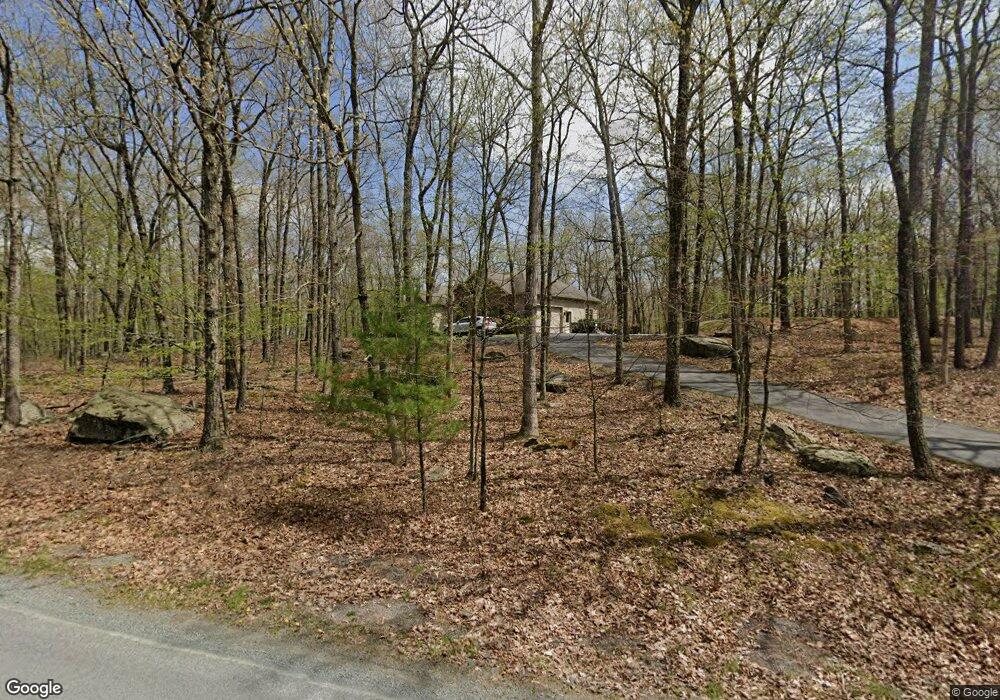 1192 Acacia Dr, Hawley, PA 18428 - photo 1