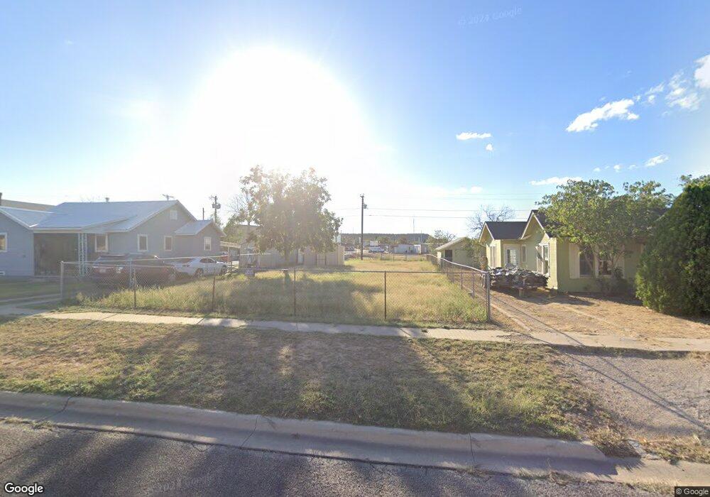 1806 S Main St, Big Spring, TX 79720 - photo 1